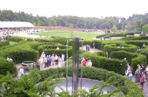 Fantastic (scientific) water features are separated by hedges in this particular section.